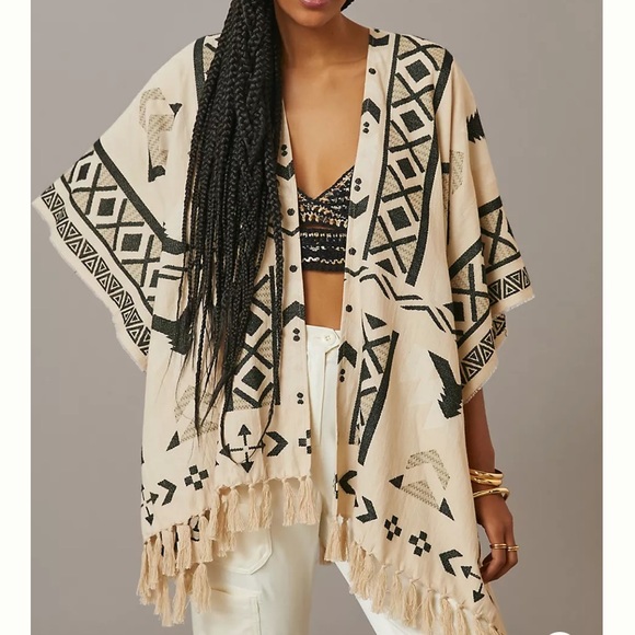 Sweaters - Host pic🎉Anthropology fringe kimono nwt